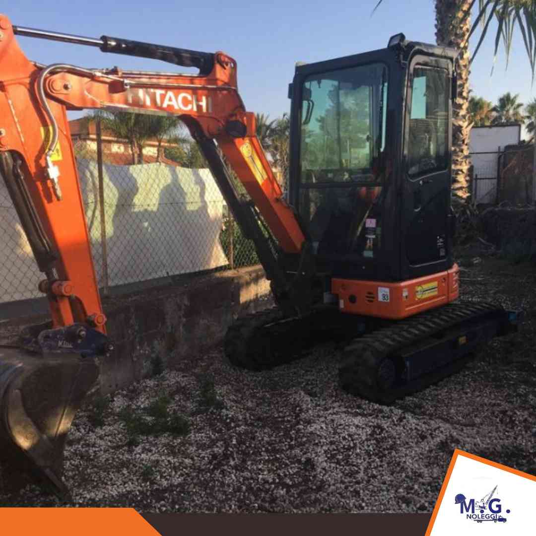 HITACHI ZX32U – mg-noleggio-mezzi-pesanti-e movimento terra 11 (3) HITACHI ZX32U - mg-noleggio-mezzi-pesanti-e movimento terra 11 (3)