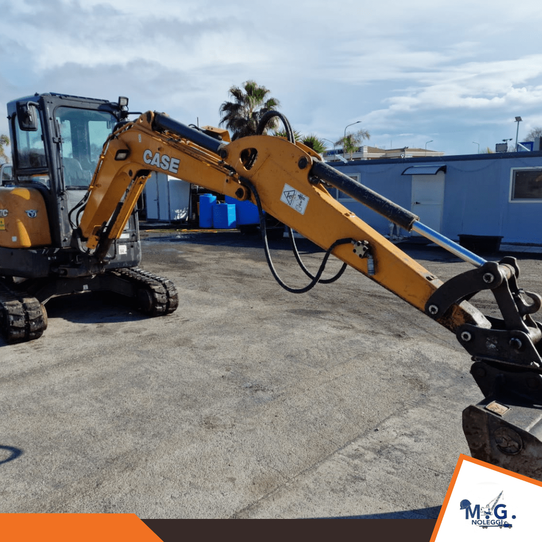 CASE CX37C-28 mg-noleggi-catania-CASE CX37C