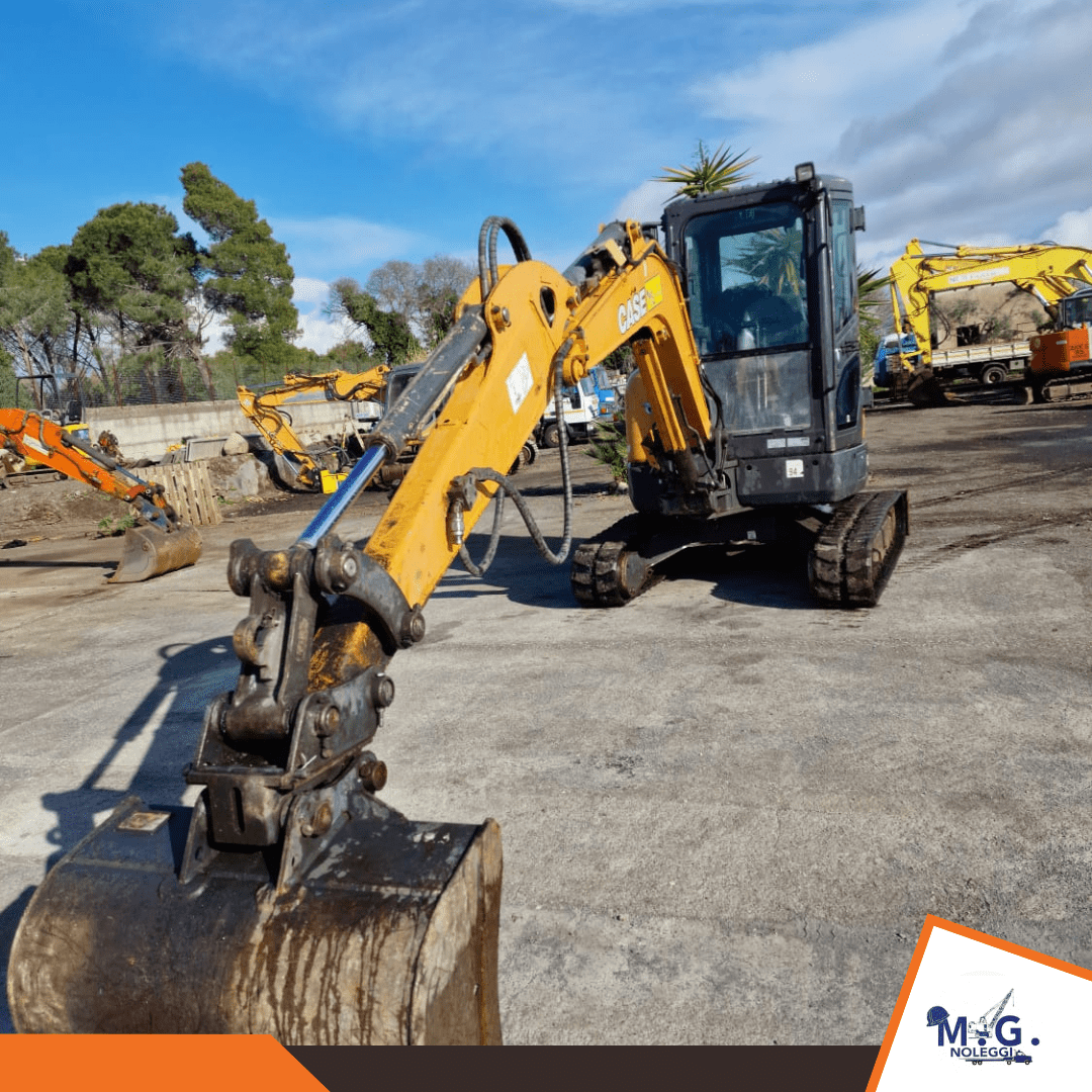 CASE CX37C-29 mg-noleggi-catania-CASE CX37C