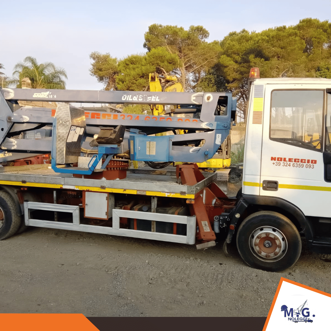 PIATTAFORMA 28mt (3) noleggio - PIATTAFORMA 28mt